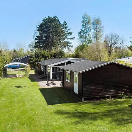 Дом отдыха M260-vaeggerlose-lovsangervej-17 *